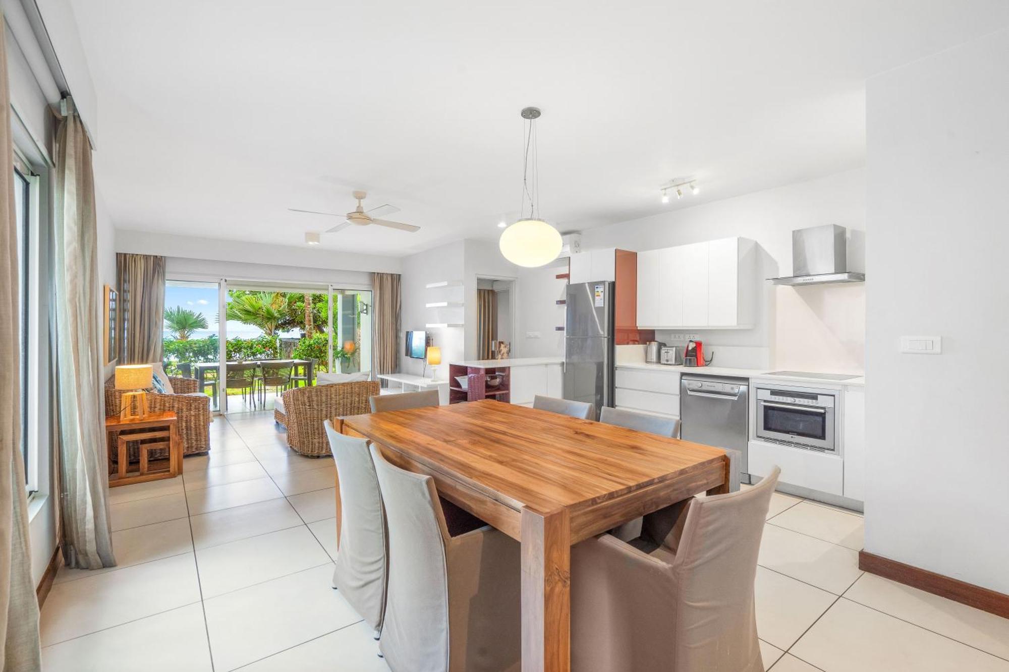 Kanope Bay - Holiday Beachfront Apartments Pointe aux Biches Ngoại thất bức ảnh