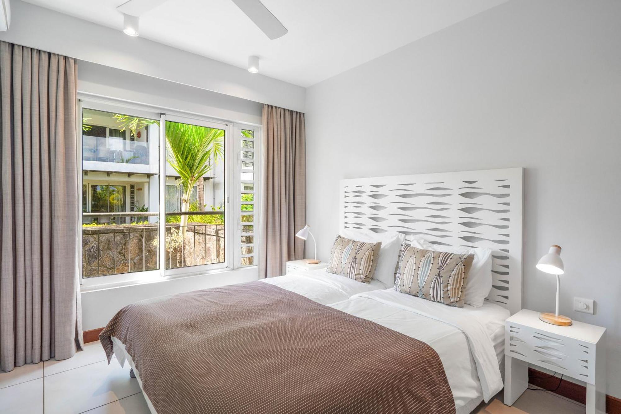 Kanope Bay - Holiday Beachfront Apartments Pointe aux Biches Ngoại thất bức ảnh