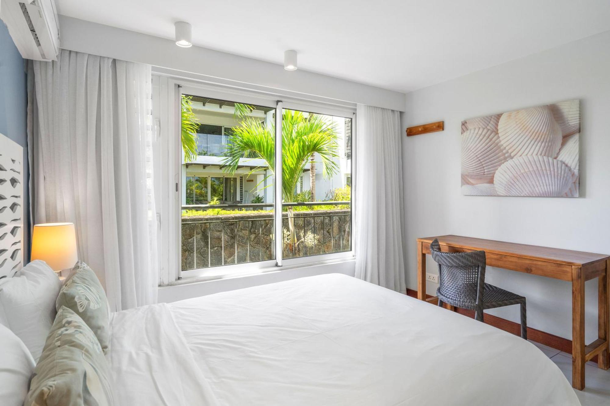 Kanope Bay - Holiday Beachfront Apartments Pointe aux Biches Ngoại thất bức ảnh