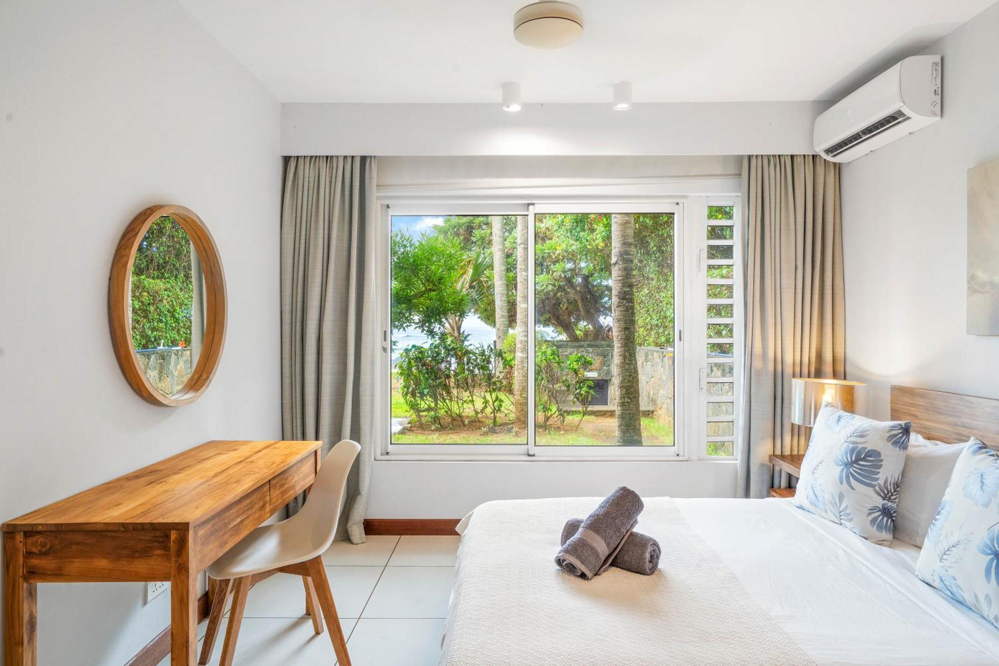 Kanope Bay - Holiday Beachfront Apartments Pointe aux Biches Ngoại thất bức ảnh