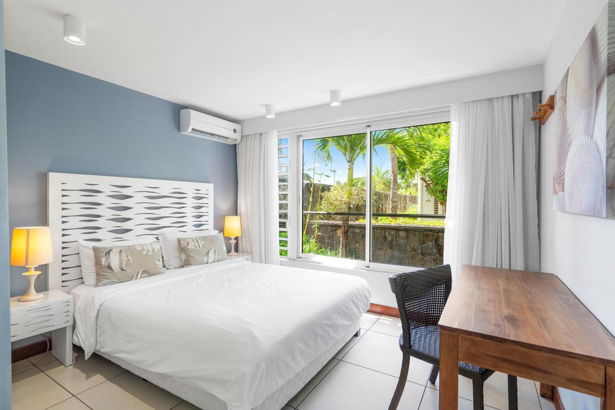 Kanope Bay - Holiday Beachfront Apartments Pointe aux Biches Ngoại thất bức ảnh