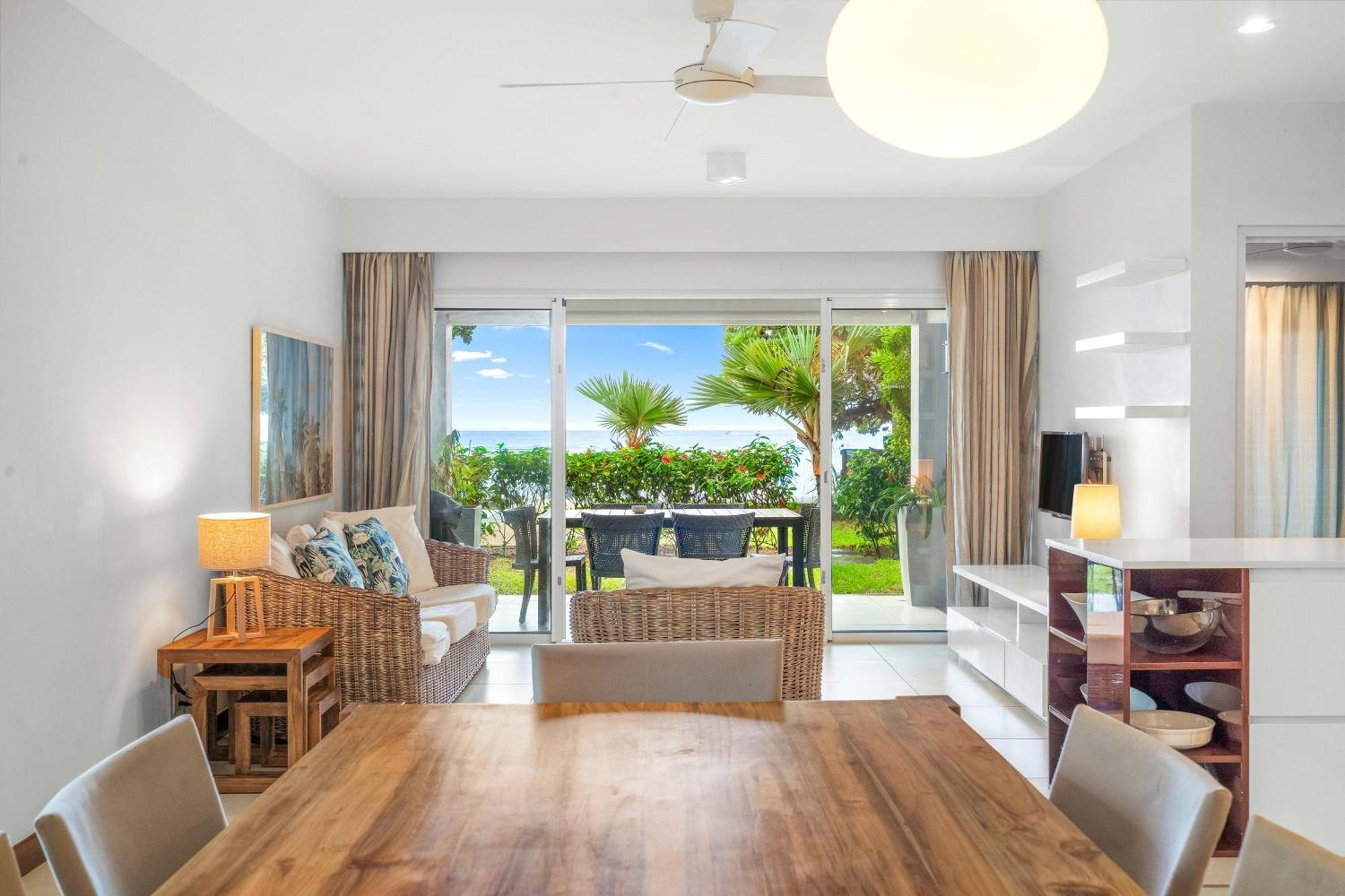Kanope Bay - Holiday Beachfront Apartments Pointe aux Biches Ngoại thất bức ảnh